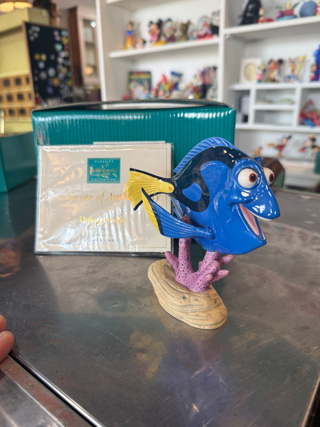 WDCC Figurine - Finding Nemo Unforgettable Dory