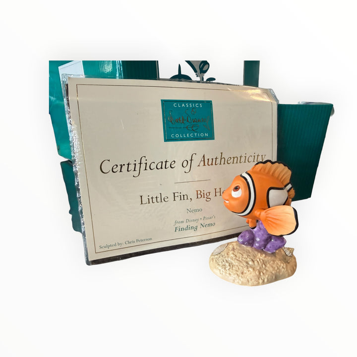 WDCC Figurine - Finding Nemo Little Fin, Big Heart Nemo