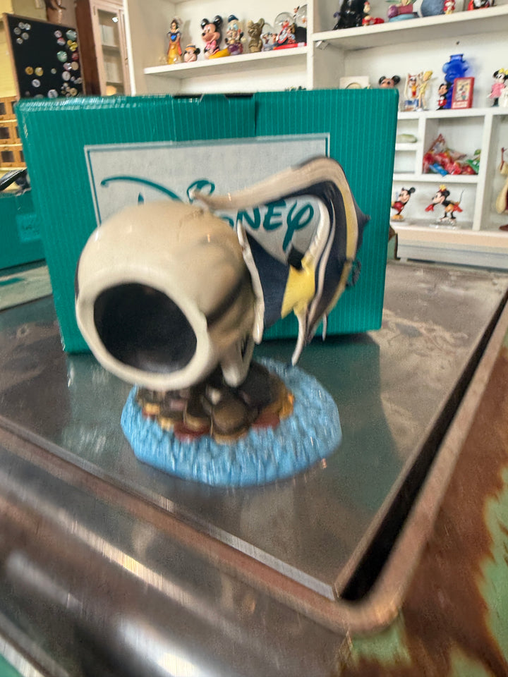 WDCC Figurine - Finding Nemo Nobody Touch Him Gill