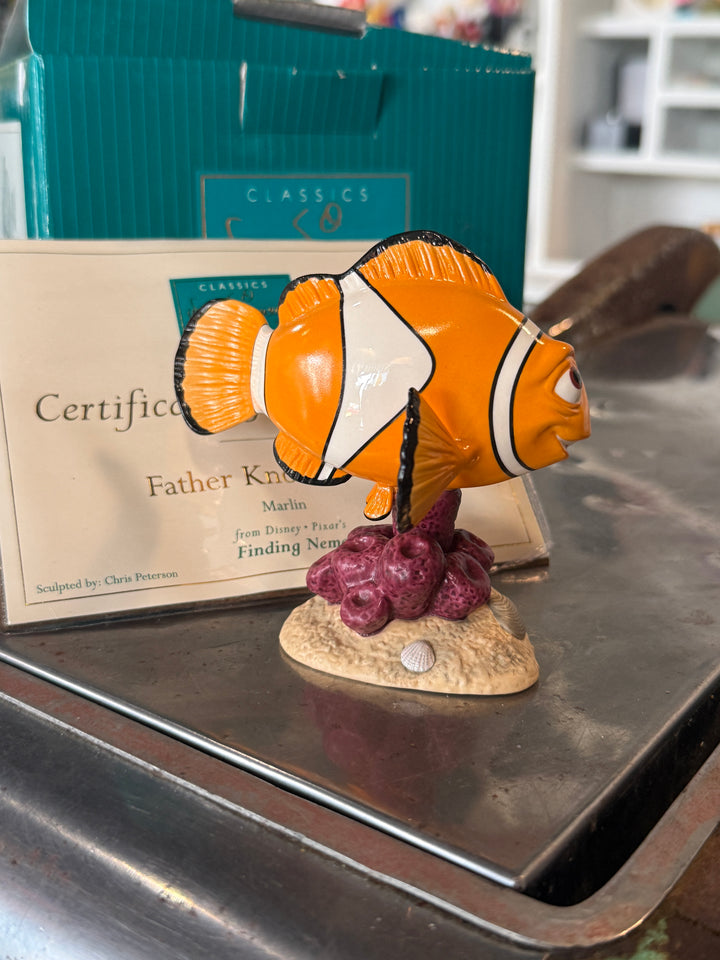 WDCC Figurine - Finding Nemo Father Knows Best Marlin