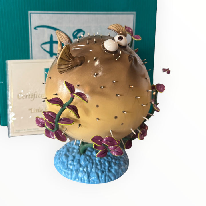 WDCC Figurine - Finding Nemo Little Help, Over Here Bloat