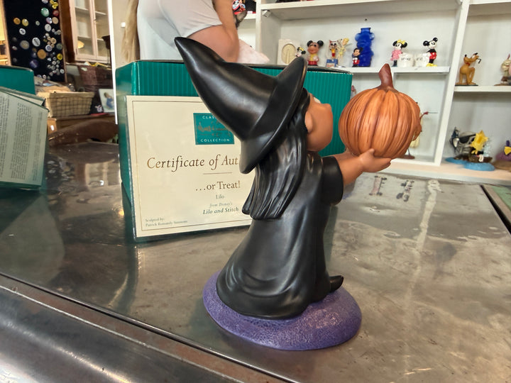 WDCC Figurine - Lilo &amp; Stitch ...or treat Lilo