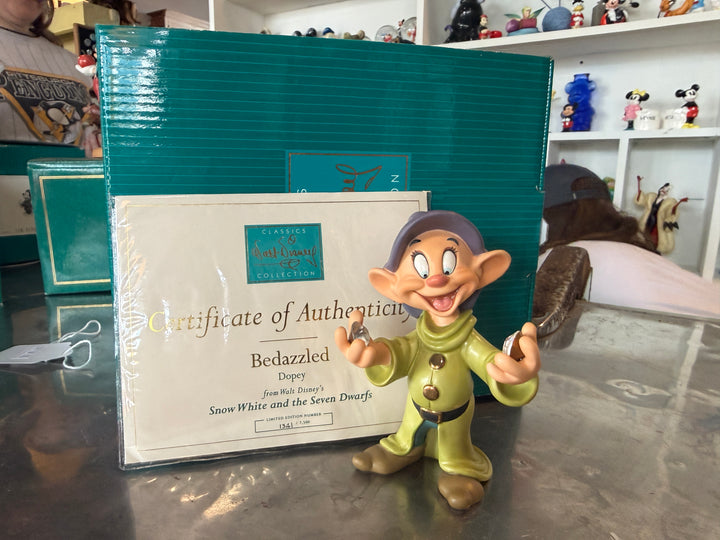 WDCC Figurine - Doppy Bedazzled 