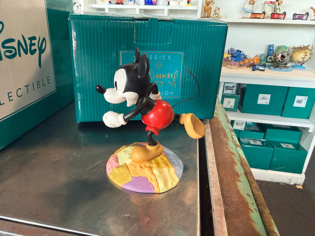 WDCC Figurine - Millenium Mickey Through the Mirror 2000