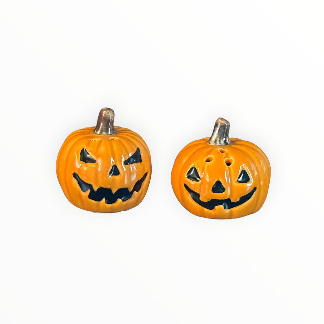 Pumpkin Salt and Pepper Shaker Set