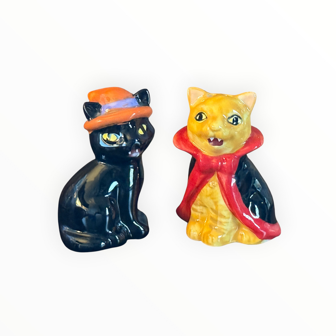 Halloween Cats Salt and Pepper Shaker Set