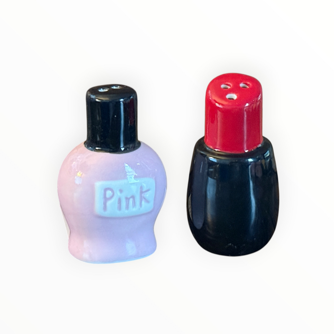 Cosmetic Salt and Pepper Shaker Set