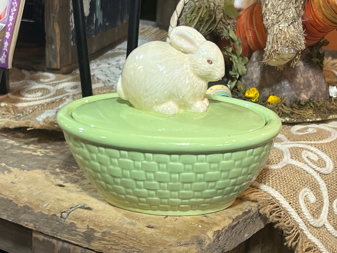 Easter - Hallmark Ceramic Bunny Basket Bowl with Lid