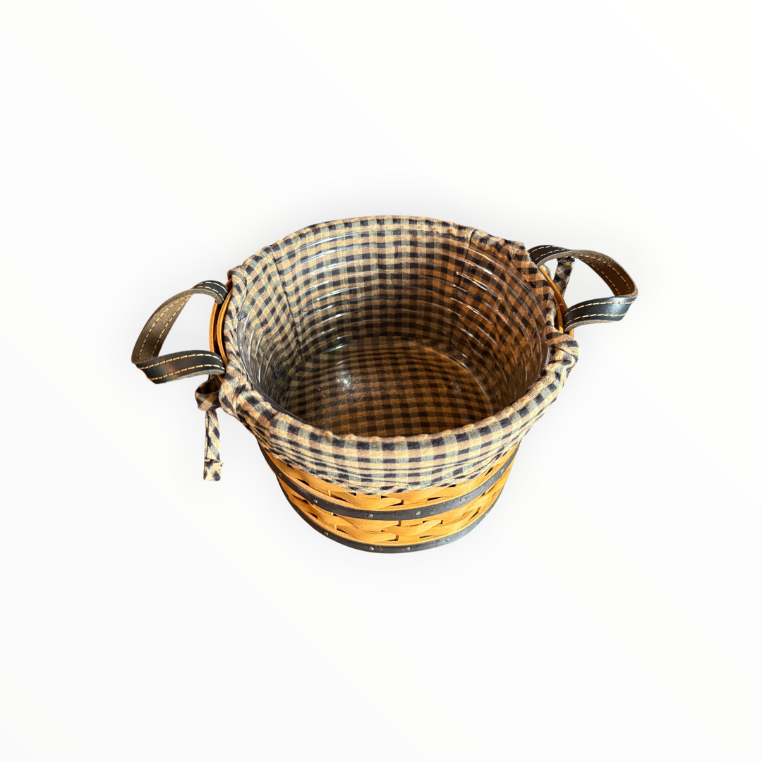 2005 Longaberger Small Buschel Basket