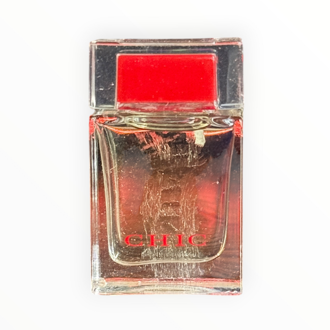 Carolina Herrera Chic Eau de Parfum Miniature Bottle 5 ml (0.17 fl oz)