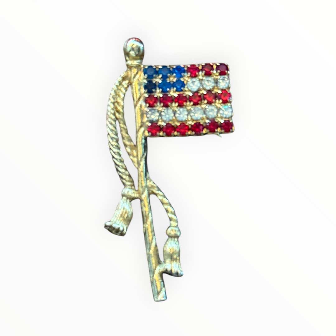 Brooch -  Vintage Patriotic American Flag Brooch