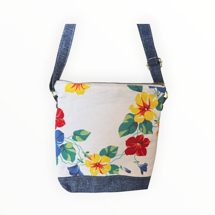 Vintage Stitches Crossbody  - Floral 