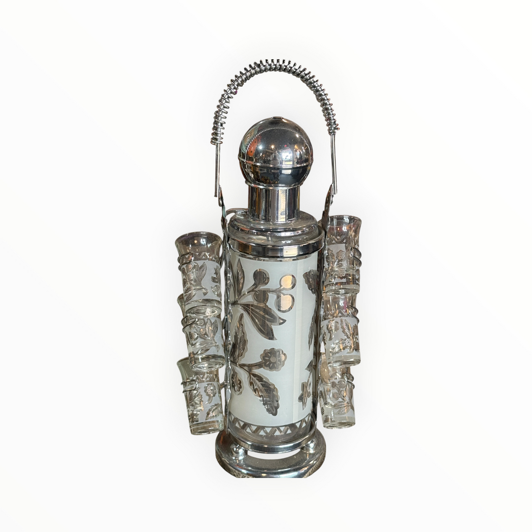 1940s Glenshaw Decanter with 6 Shot Glasses