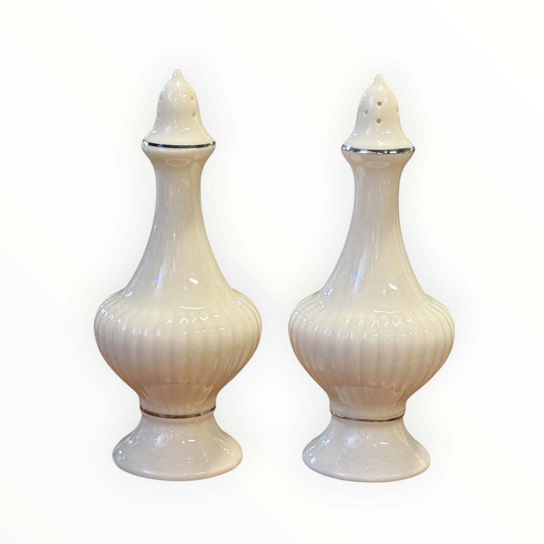 Salt &amp; Pepper - Lenox Essex Platinum
