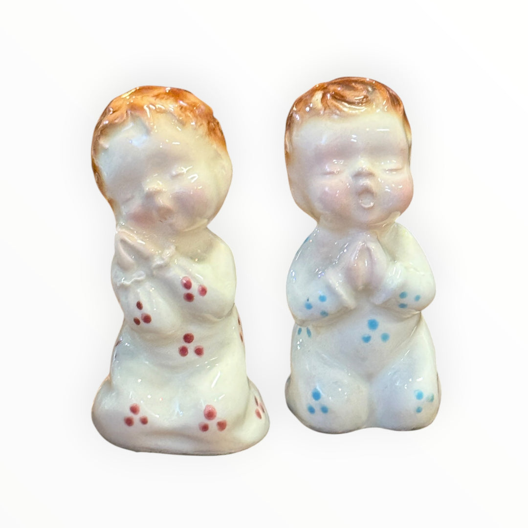 Salt &amp; Pepper - Praying Children