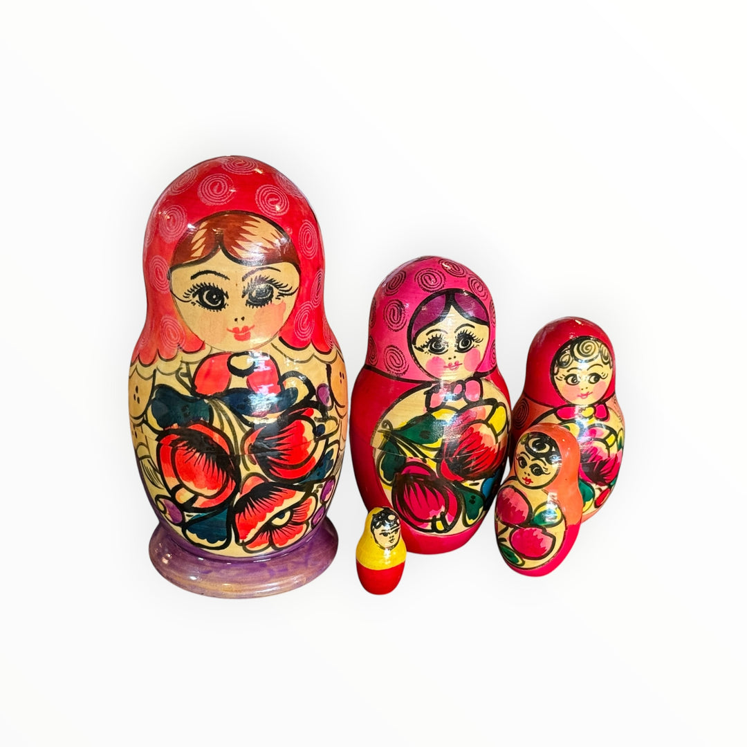 Wooden Russian Nesting Dolls Set of 5