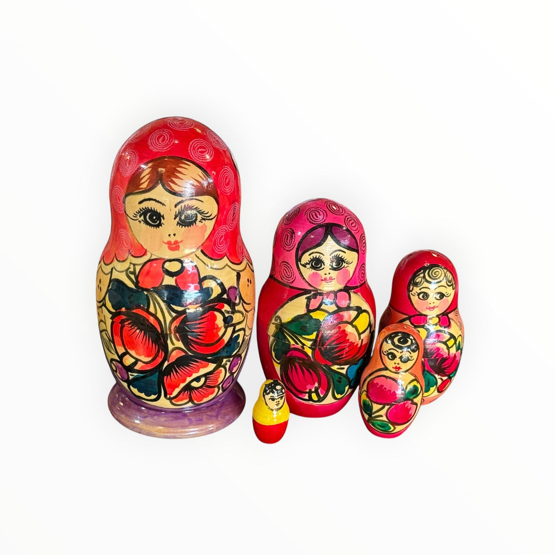 Wooden Russian Nesting Dolls Set of 5