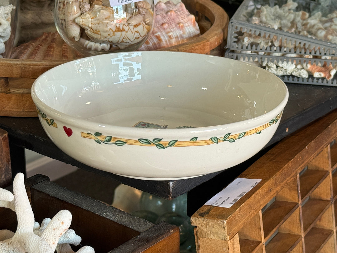 Thomson Pottery Birdhouse Serving Bowl