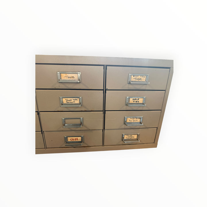 Metal Cabinet - PICKUP ONLY