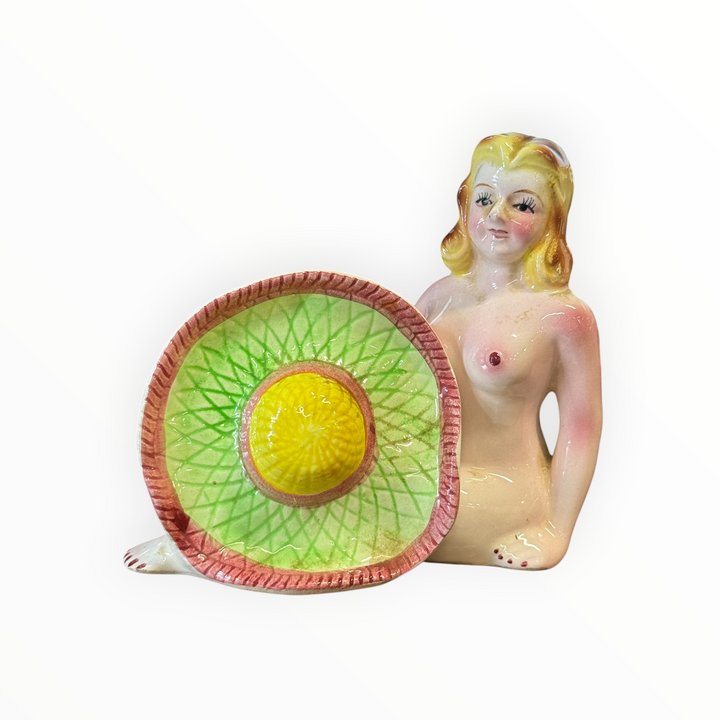 Salt and Pepper - Vintage Ceramic Pin-up Girl with Sombrero