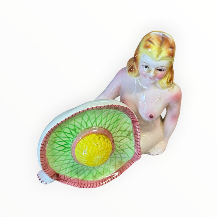 Salt and Pepper - Vintage Ceramic Pin-up Girl with Sombrero