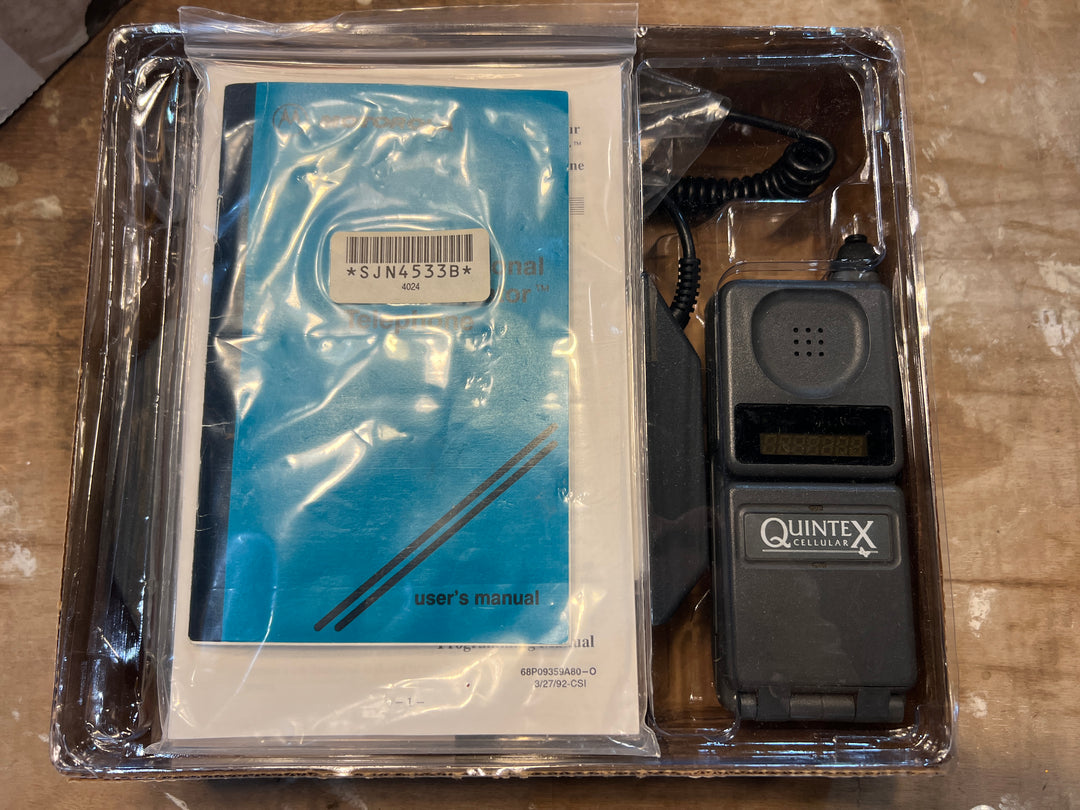 Quintex Cellular Motorola Phone Set