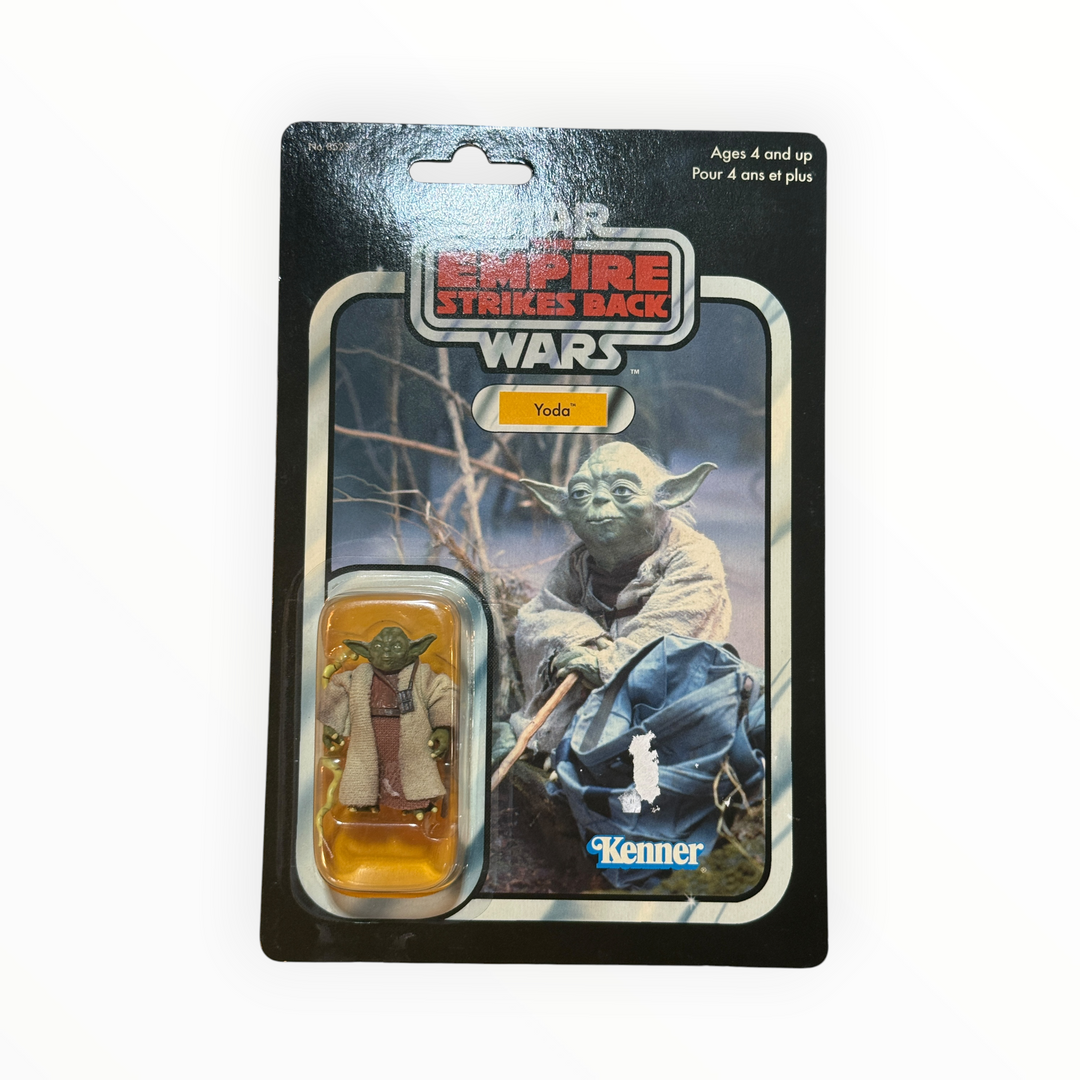 Hasbro Star Wars The Vintage Collection Yoda Action Figure (VC218)