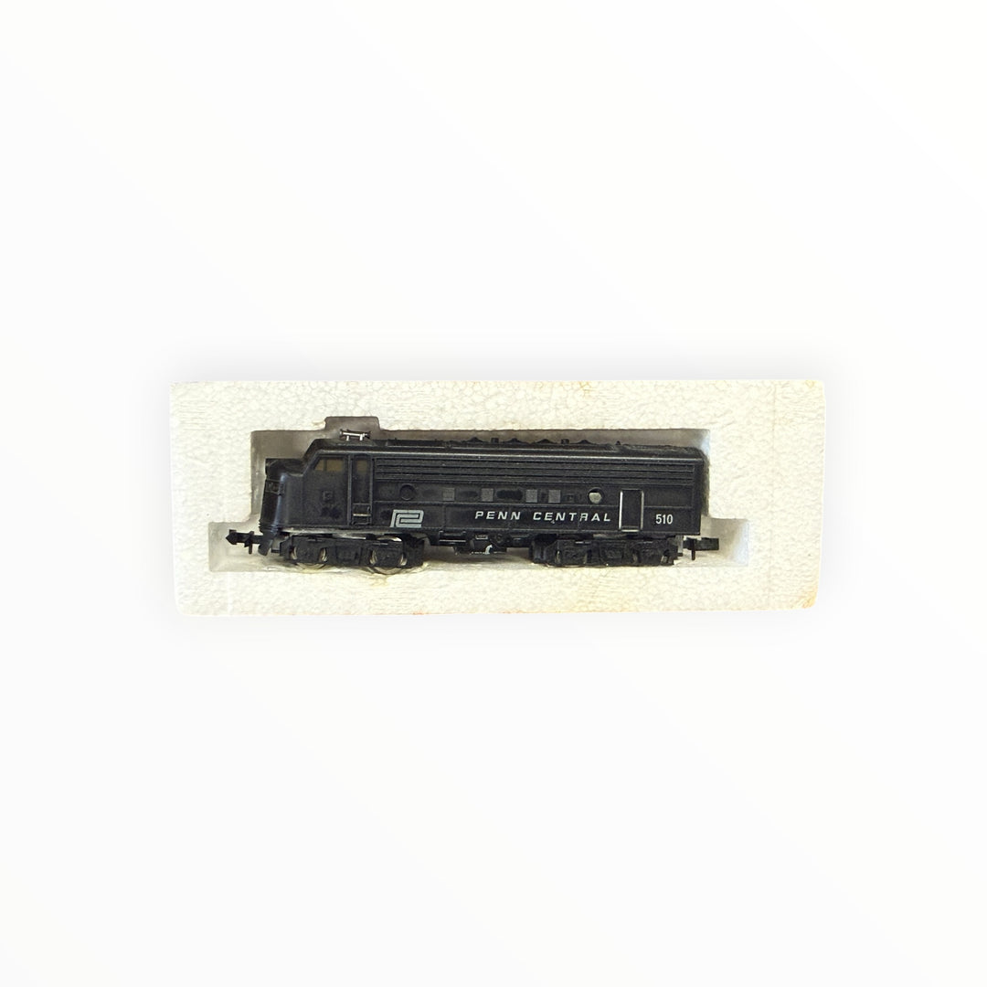 Minitrix - N Scale - Penn Central Locomotive 