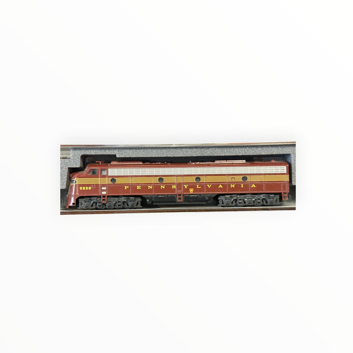 Kato N Scale Pennsylvania Engine 176-5314 E8A PRR 