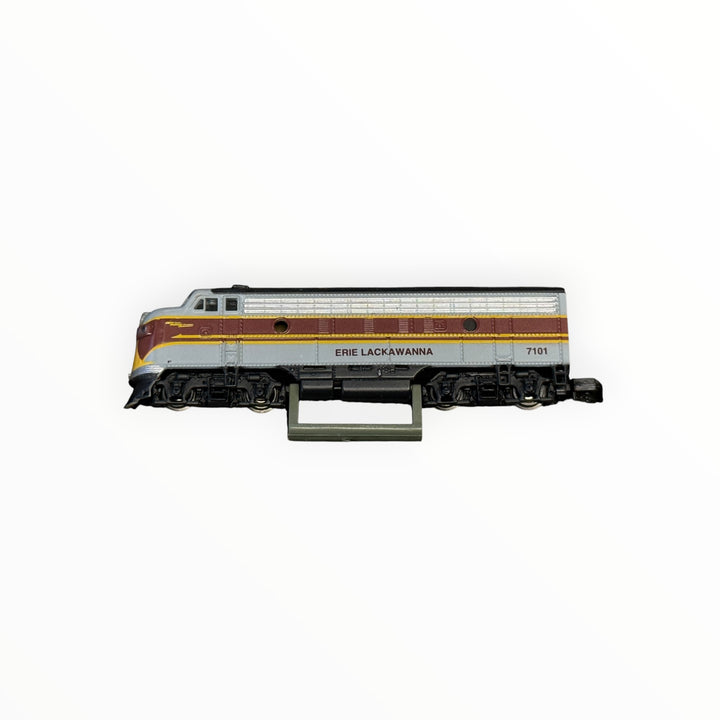 Bachmann Plus EMD Undecorated Item No 11251 N Gauge
