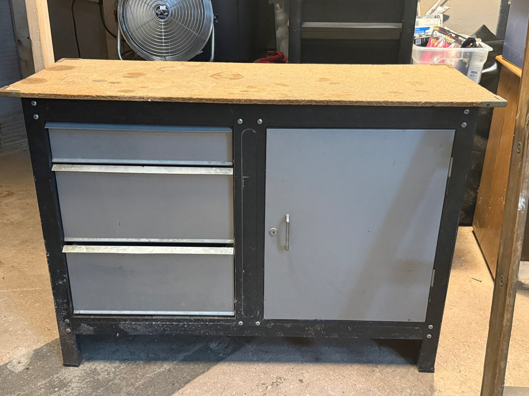 Workbench / Cabinet As Is   PICKUP ONLY