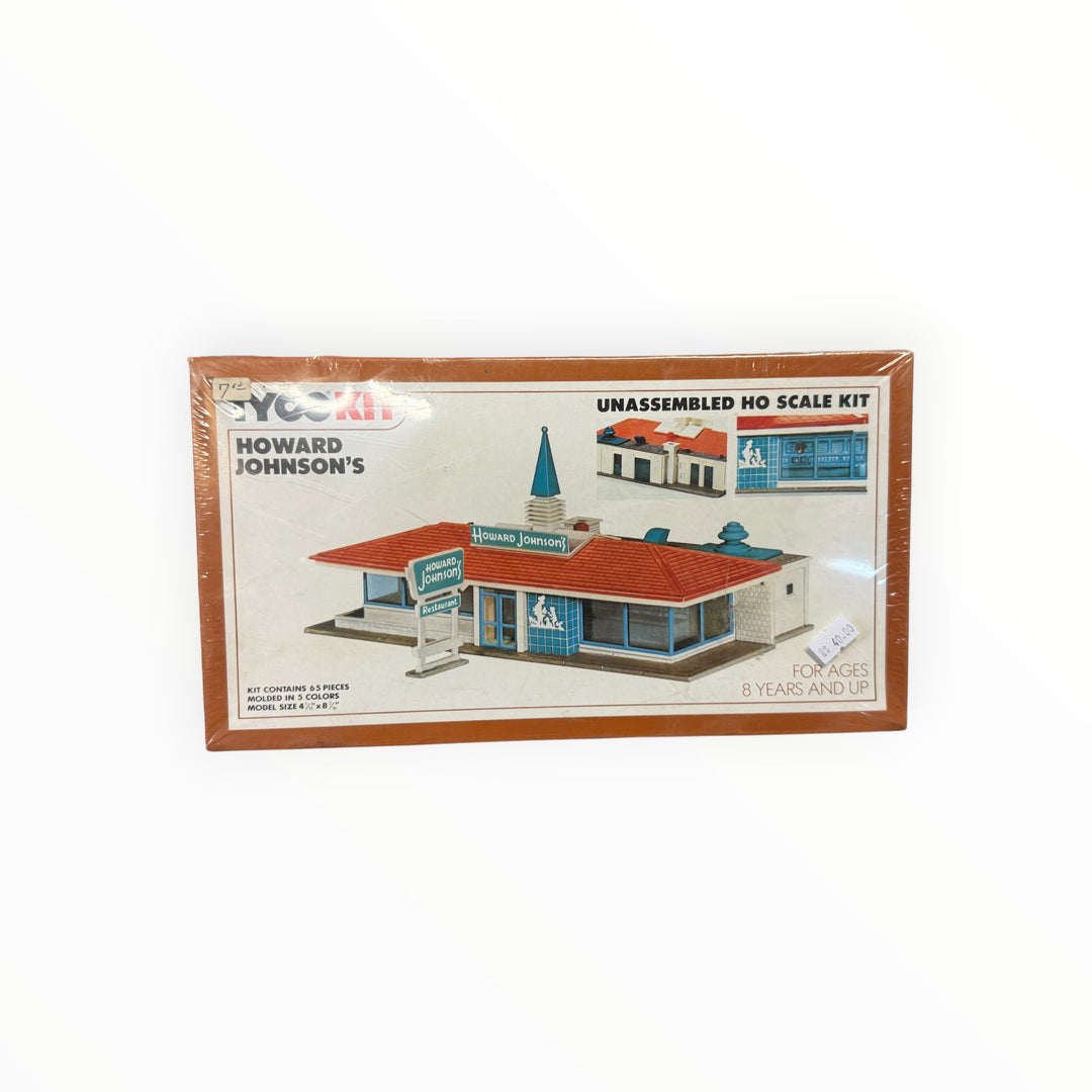 Tyco HO scale kit of a Howard Johnson&