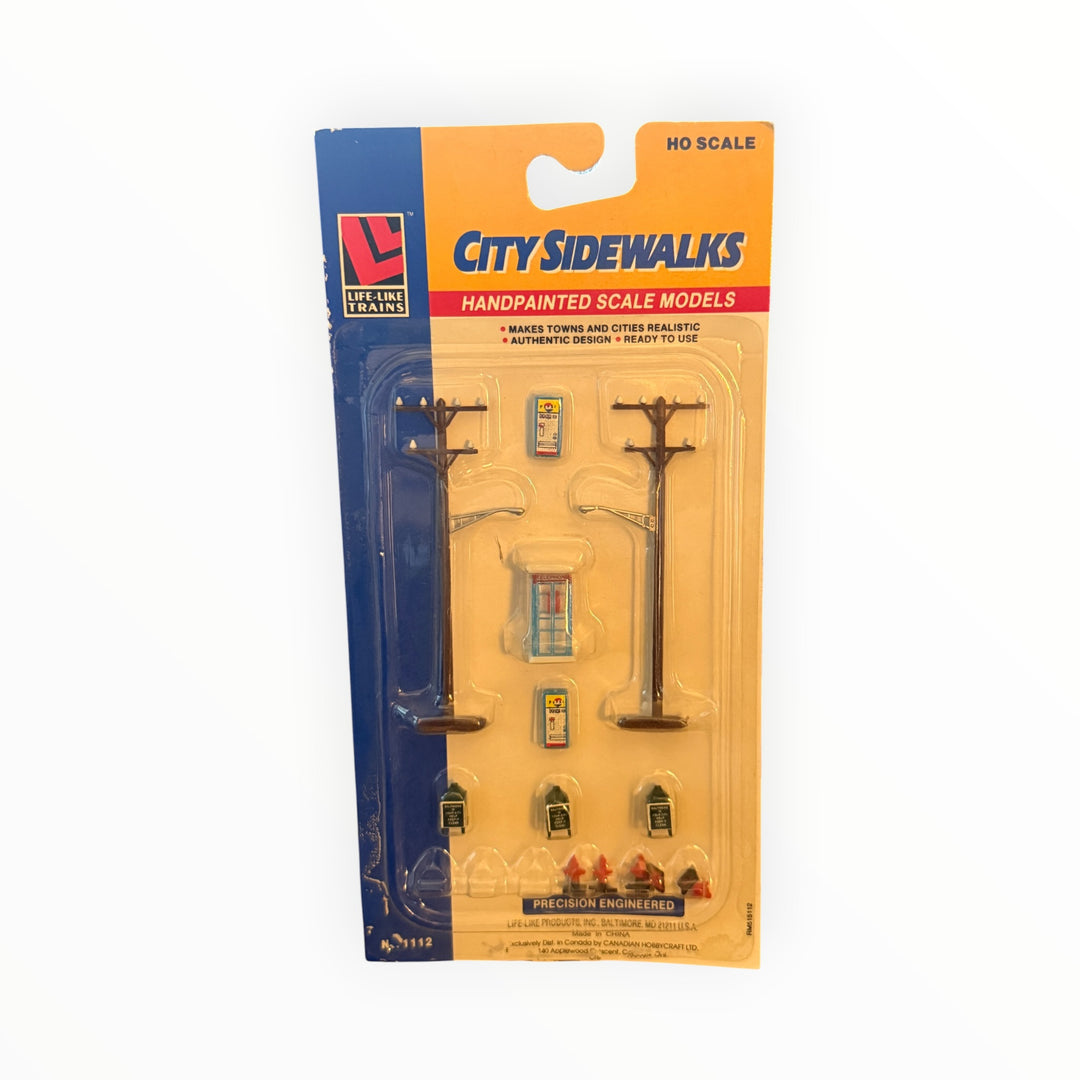 Life Like HO Scenics City Sidewalk Items Hand Painted No 1112