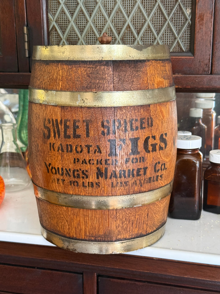 Vintage Primitive California Fig Barrel Kadota Figs 10" Tall