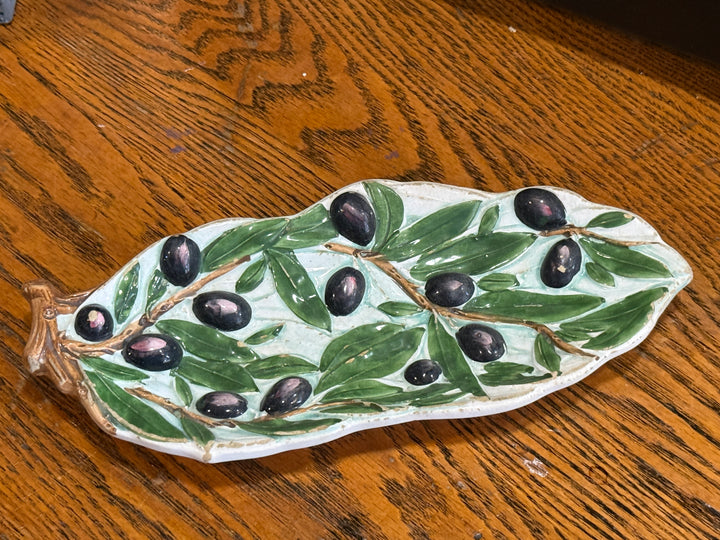 Italian Majolica Black Olive Plate Set/2
