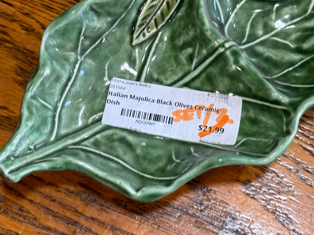 Italian Majolica Black Olive Plate Set/2