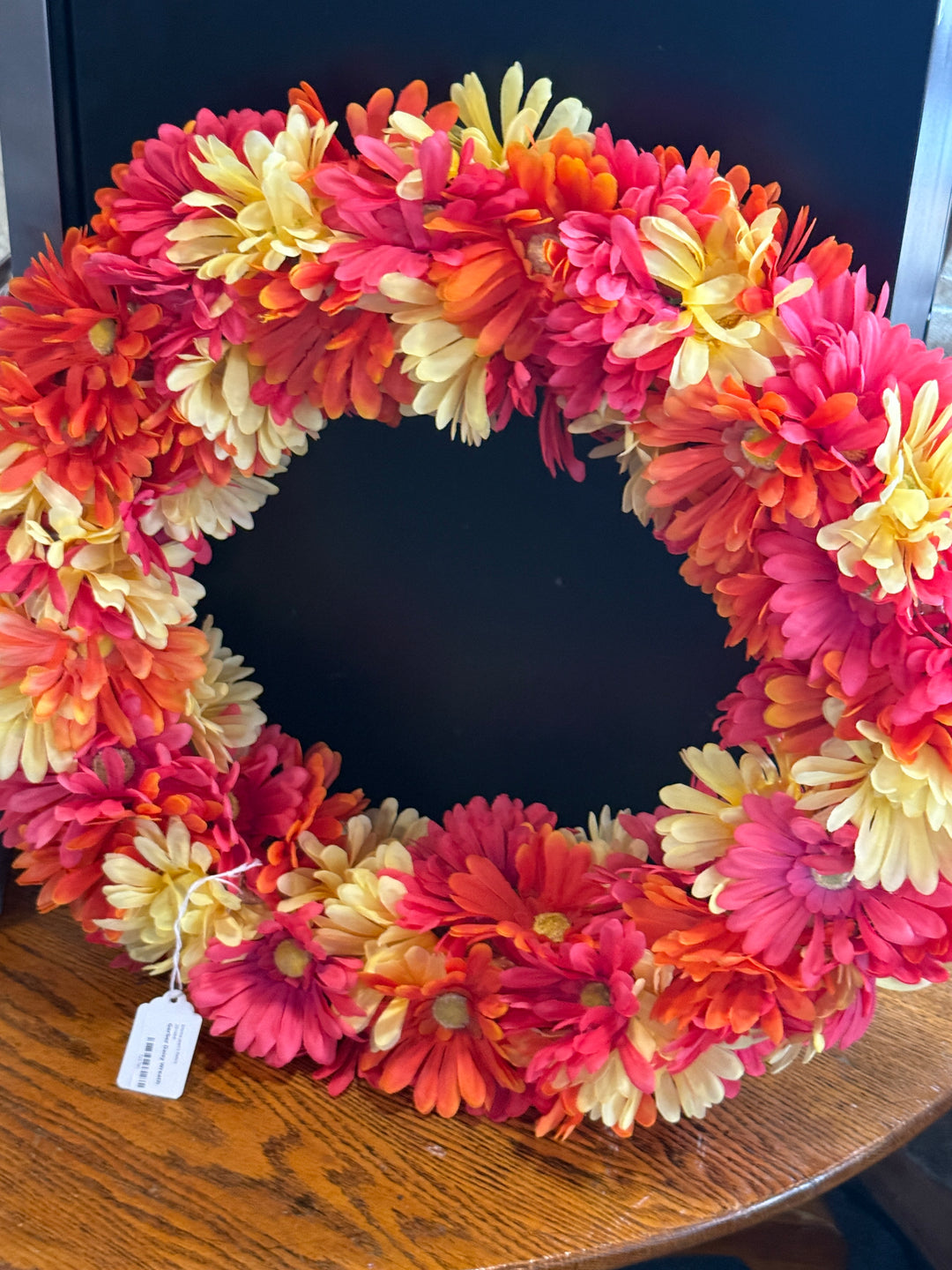 Daisy Wreath 18"