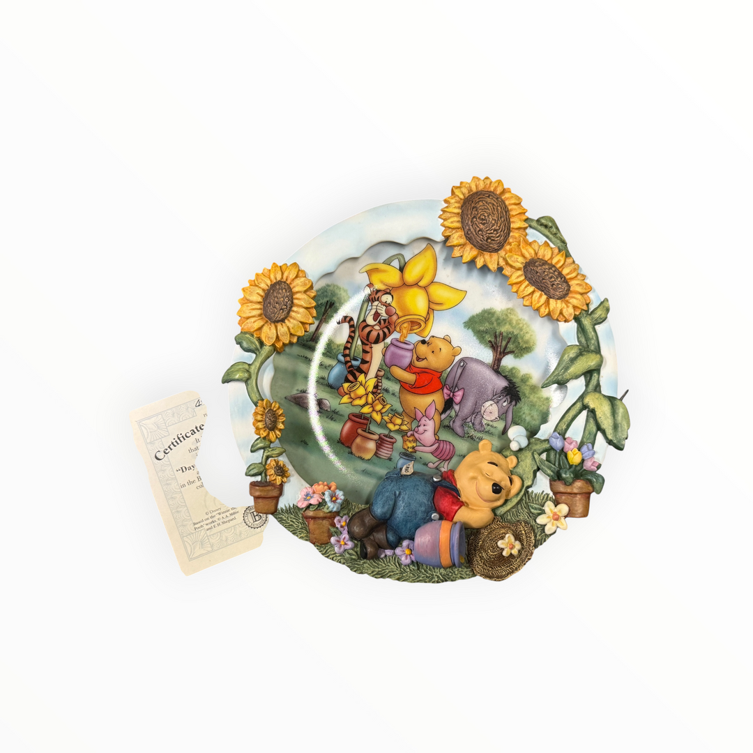 Bradford Exchange Plate "Sweet Dreams Grow With Friends" Pooh&