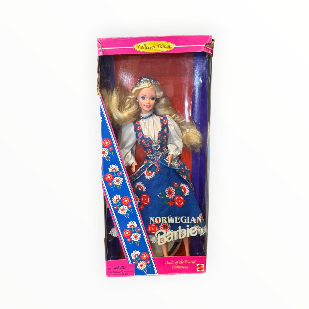 1995 Norwegian Barbie Dolls of the World Mattel Vintage Doll