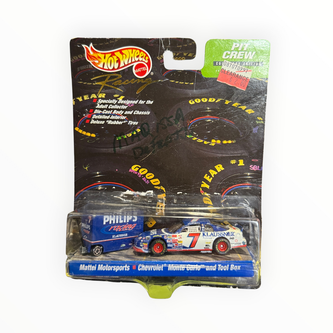 Hot Wheels Racing Pit Crew Collectors Edition Team Mattei Motorsports Chevrolet Monte Carlo and Tool Box
