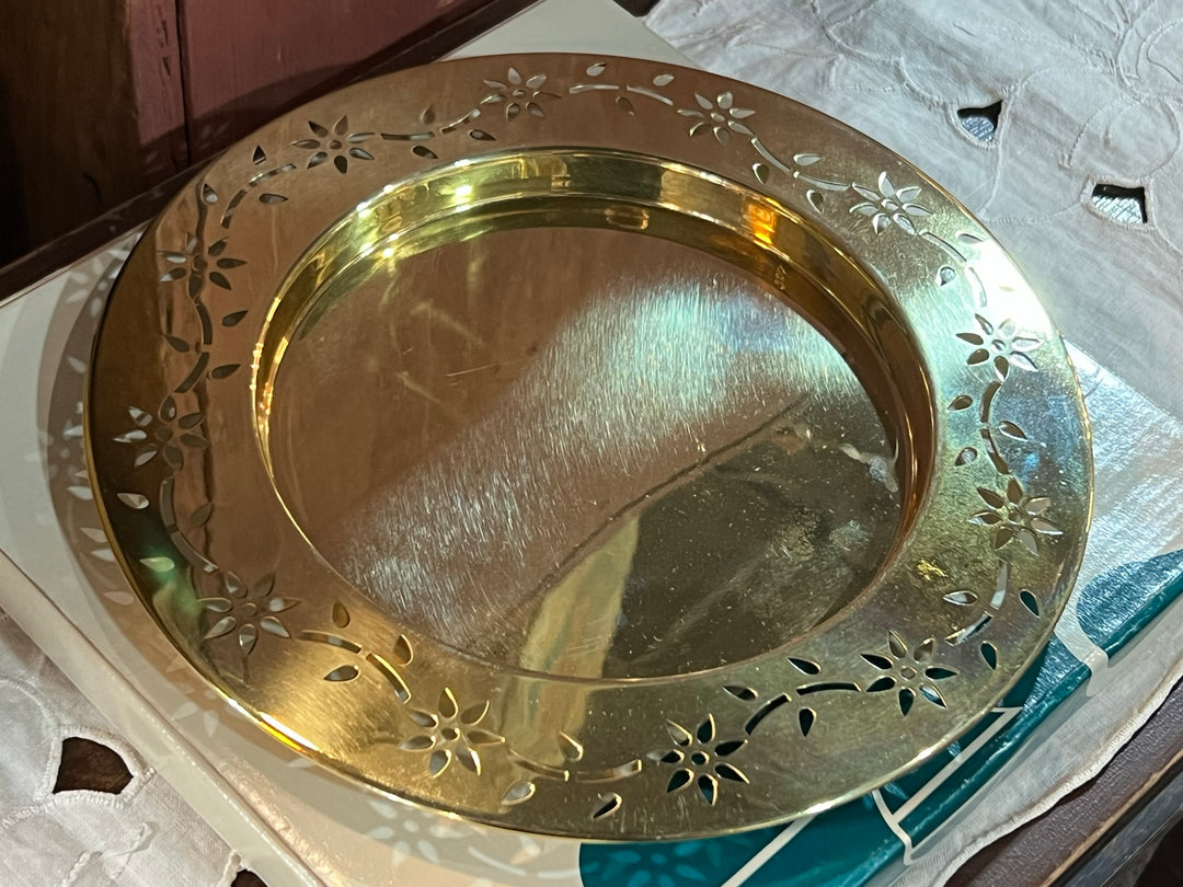 Partylite Brass 3-Wick Candle Plate / Charger