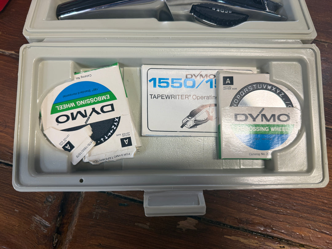 Dymo 1570 Tapewriter