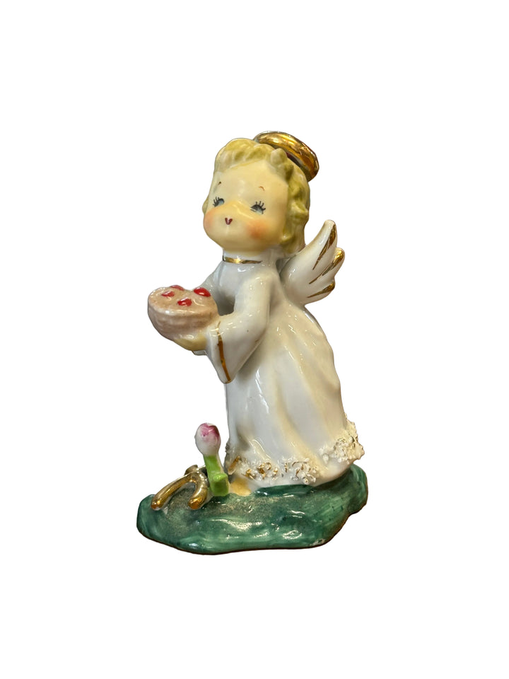 Angel Figurine Pie - Japan