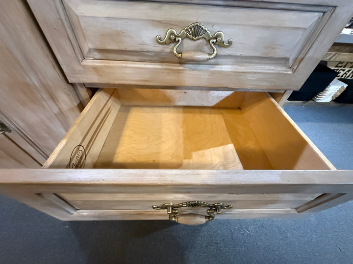 Arbeck Dresser PICKUP ONLY