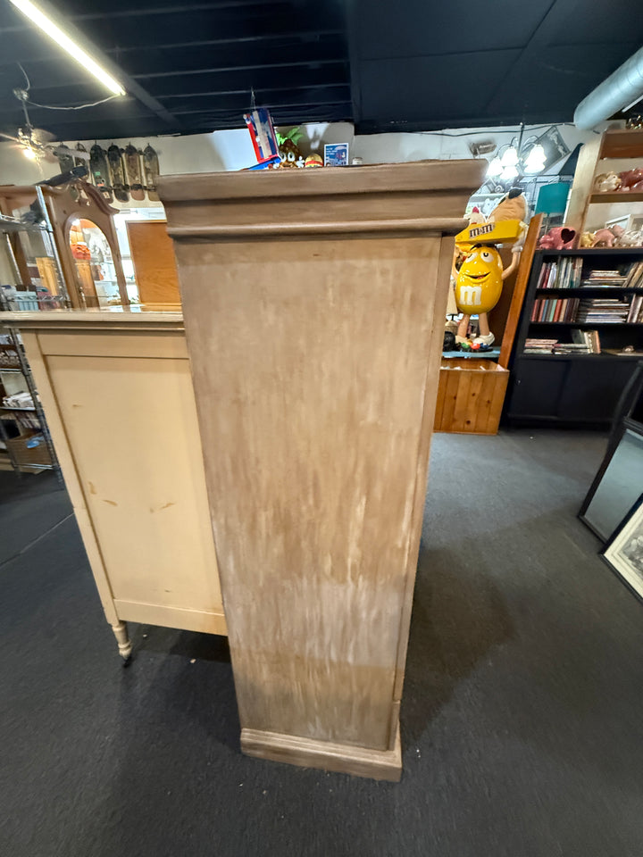 Arbeck Dresser PICKUP ONLY