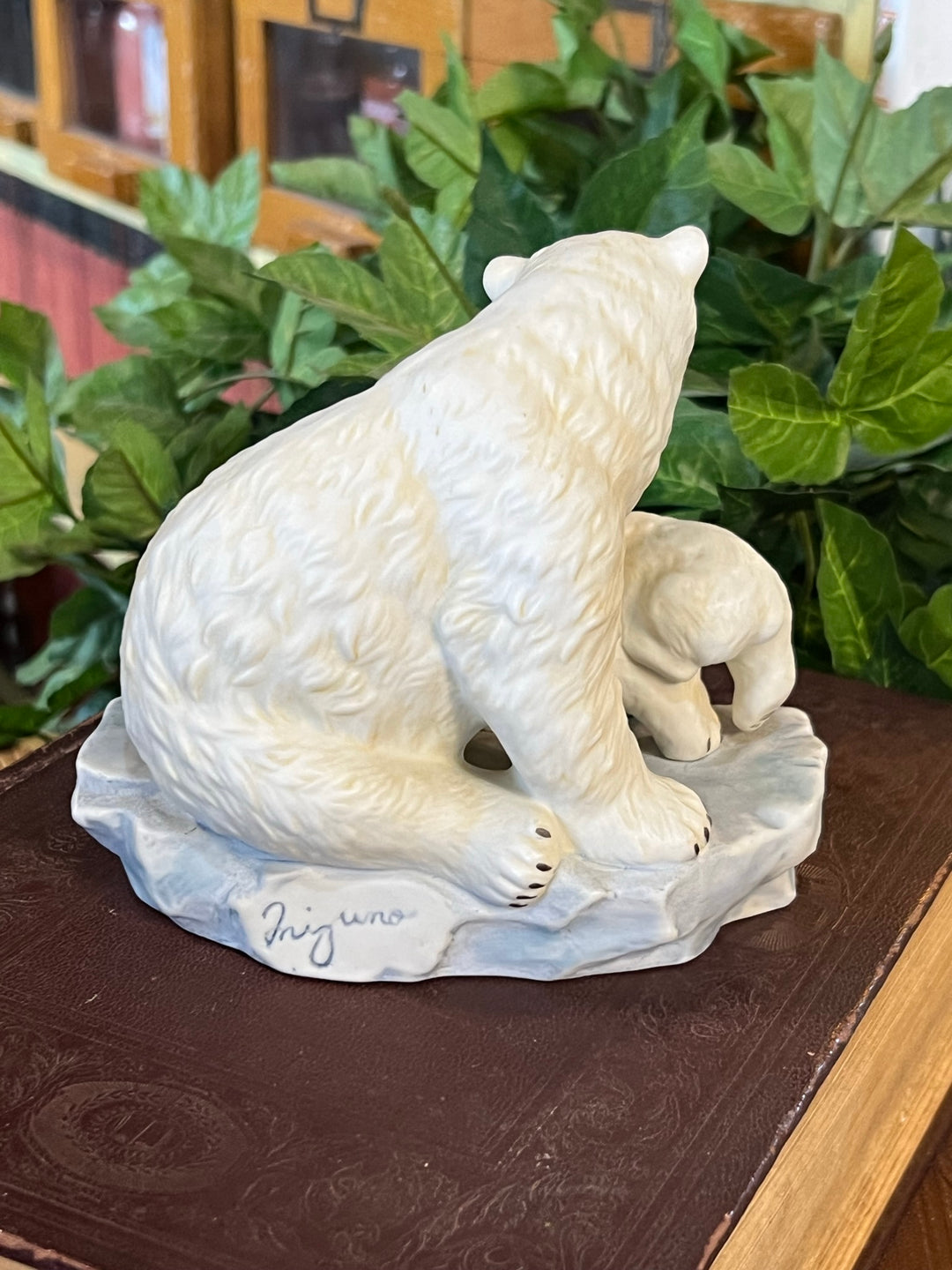 Masterpiece Porcelain by Homco - Polar Bear Family