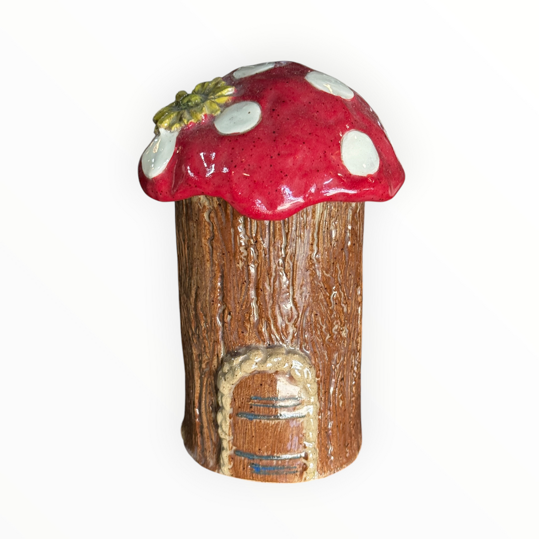 BJH Pottery - Toadstool Cottage
