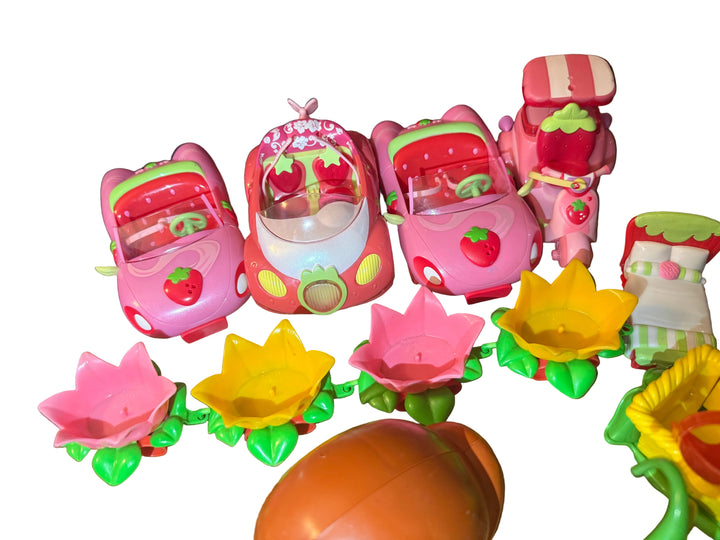 Strawberry Shortcake Lot