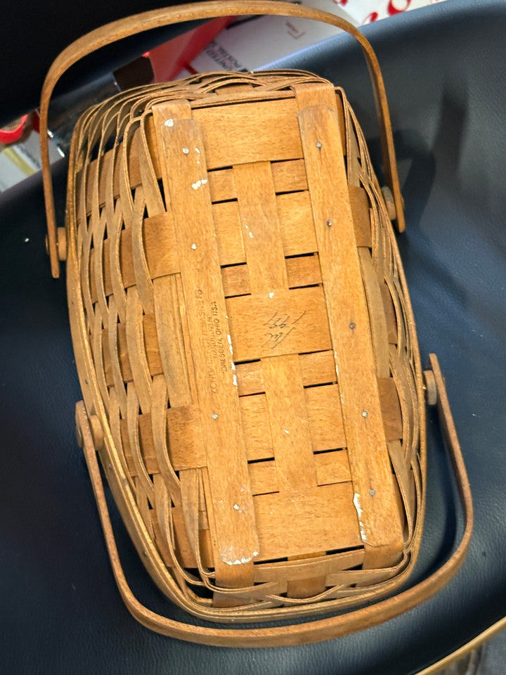 Longaberger Slanted Vegetable Basket