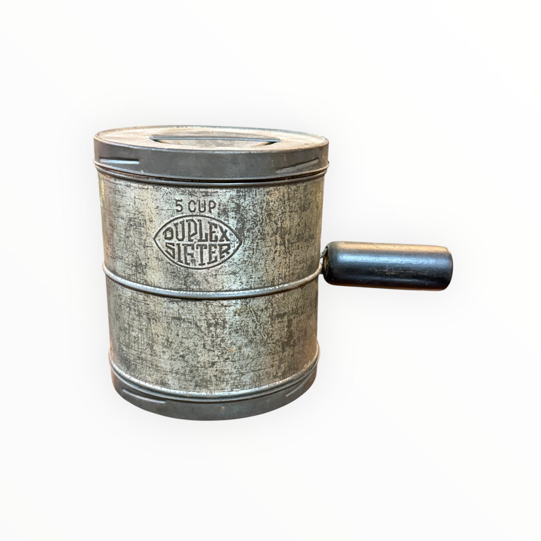 Vintage 5 Cup Duplex Sifter